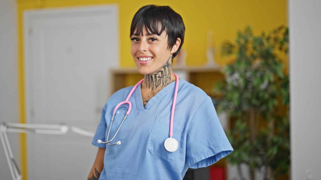 arm amputee who works in hospital